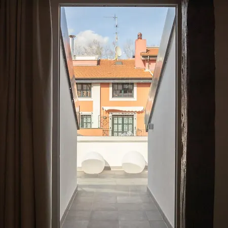 Libere Ledesma Apartment